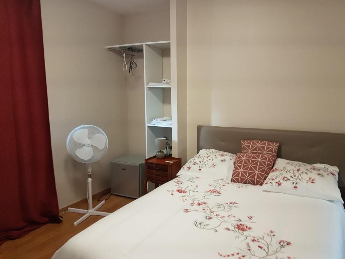 Hameau Des Essarts Bed & Breakfast Grand-Couronne Bagian luar foto