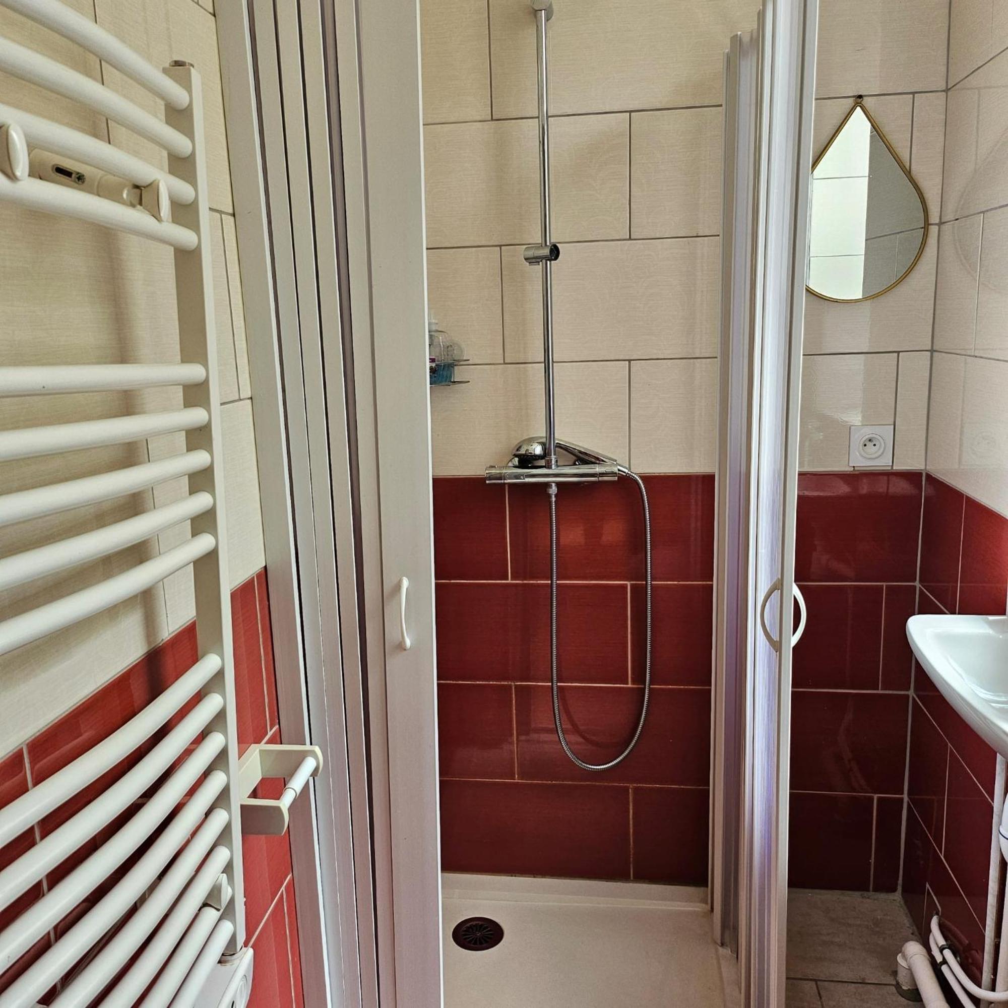 Hameau Des Essarts Bed & Breakfast Grand-Couronne Bagian luar foto